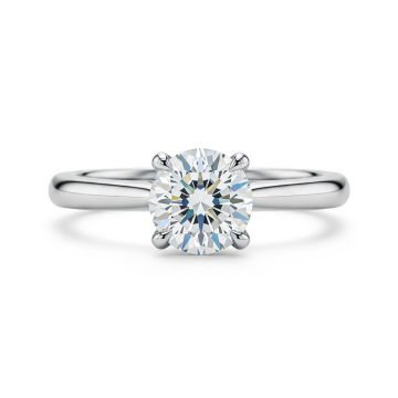 Elegant Solitaire Diamond Ring